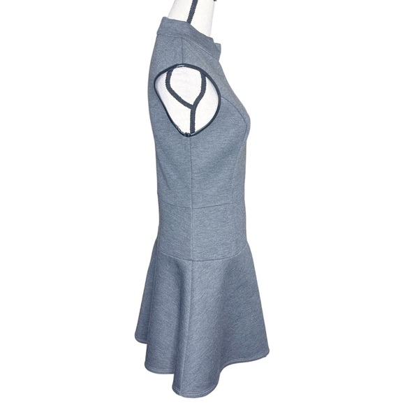 ABS Collection Gray Drop Waist Ruffle Hem Sleeveless Dress Women's Medium NWT - Picture 3 of 10